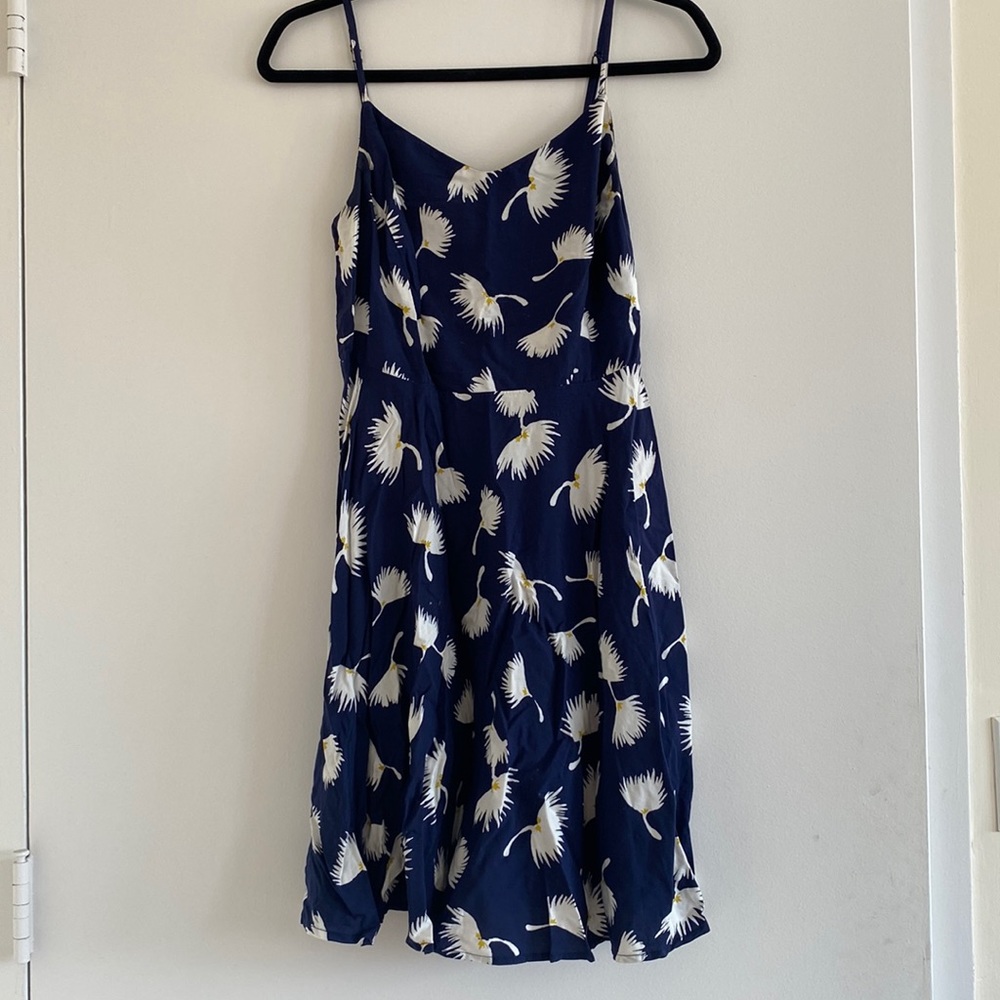 Old Navy Fit & Flare Small Cami Mini Dress Navy Blue Flower Print Zip Smock Back